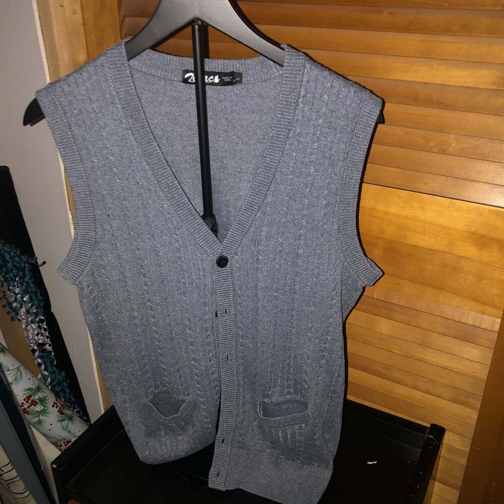 Zicac Gray Cable Knit Button-Front V-Neck Sweater Vest, Men's Large